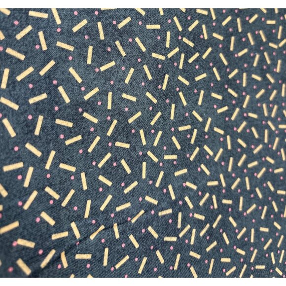 Mumms the Word Cotton Fabric 1/2 yard x 44" by Debbie Mumms Quilting Material - Picture 7 of 12